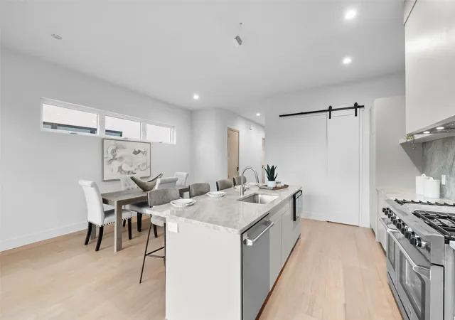 Photo 3 of Single family home for sale at 1504 Holly Ave, Dallas, TX 75204 | MLS# 21355859 | Listing updated on 2026-08-10