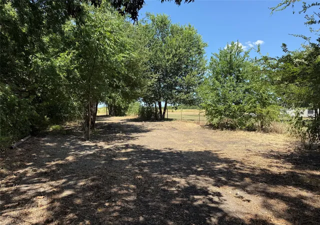Photo 1 of Land for sale at 101 Cr 4709, Leonard, TX 75452 | MLS# 21353502 | Listing updated on 2026-08-12