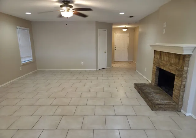 Photo 3 of Single family home for sale at 8704 Hunters Creek Dr, Fort Worth, TX 76123 | MLS# 21355951 | Listing updated on 2026-08-10