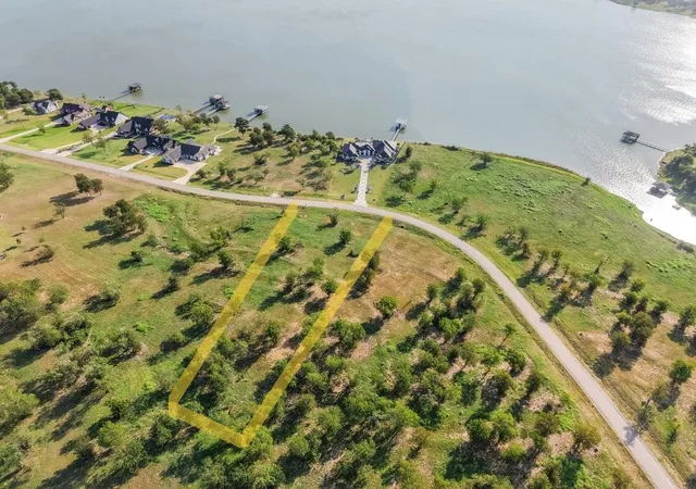 Photo 3 of Land for sale at L 105 Diamond Point, Corsicana, TX 75109 | MLS# 21355933 | Listing updated on 2026-08-12