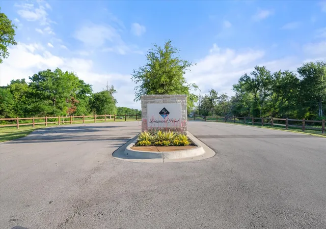 Photo 4 of Land for sale at L 105 Diamond Point, Corsicana, TX 75109 | MLS# 21355933 | Listing updated on 2026-08-12