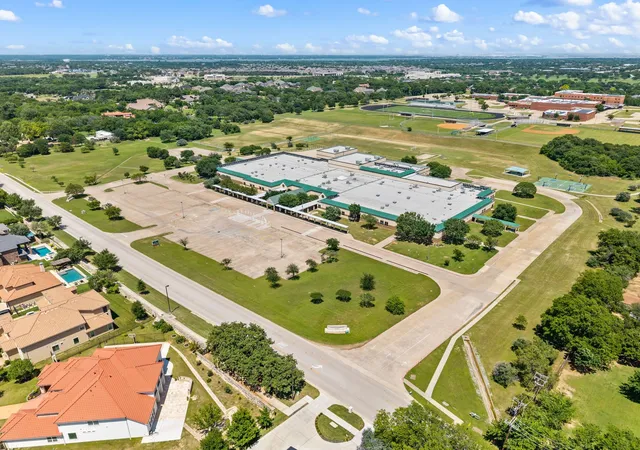 Photo 3 of Land for sale at 801 Shady Oaks, Southlake, TX 76092 | MLS# 21355979 | Listing updated on 2026-08-31