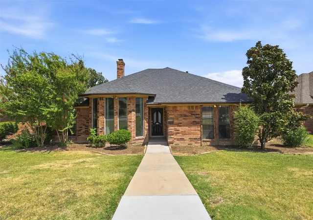 Photo 2 of Single family home for sale at 3802 Cromwell Dr, Carrollton, TX 75007 | MLS# 21355626 | Listing updated on 2026-08-16