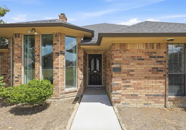 Photo 3 of Single family home for sale at 3802 Cromwell Dr, Carrollton, TX 75007 | MLS# 21355626 | Listing updated on 2026-08-16