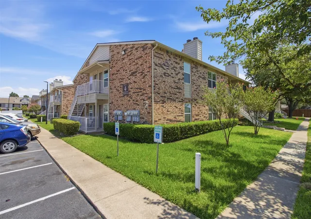 Photo 3 of Condo for sale at 2200 E Trinity Mills Rd #402, Carrollton, TX 75006 | MLS# 21356063 | Listing updated on 2026-08-11