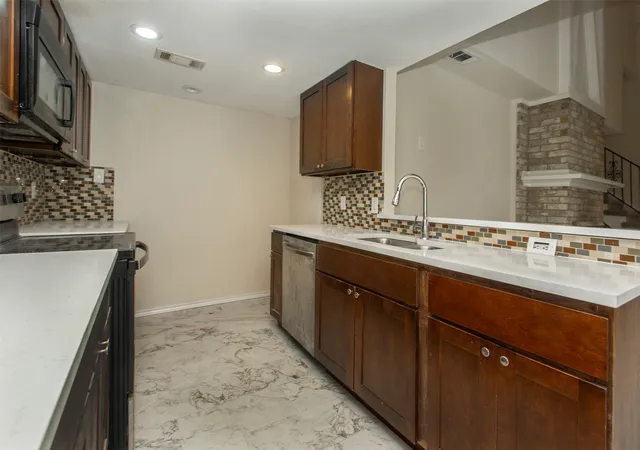 Photo 3 of Single family home for sale at 1808 Rainbow Dr, Richardson, TX 75081 | MLS# 21348448 | Listing updated on 2026-08-11