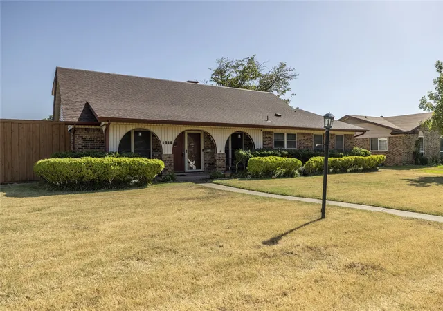 Photo 2 of Single family home for sale at 1316 Northpark Dr, Richardson, TX 75081 | MLS# 21356110 | Listing updated on 2026-08-11