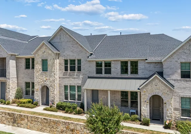 Photo 2 of Sale Pending at 232 Spring Hill Rd, Flower Mound, TX 75028 | MLS# 21356080 | Listing updated on 2026-10-05