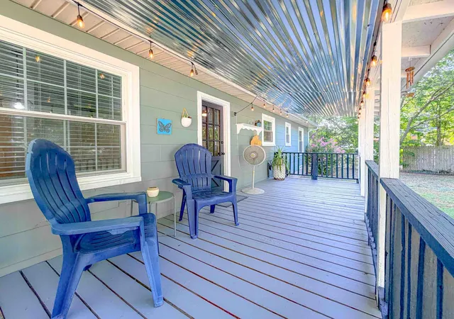 Photo 3 of Single family home for sale at 602 Richmond Ln, Waxahachie, TX 75165 | MLS# 21354073 | Listing updated on 2026-10-07