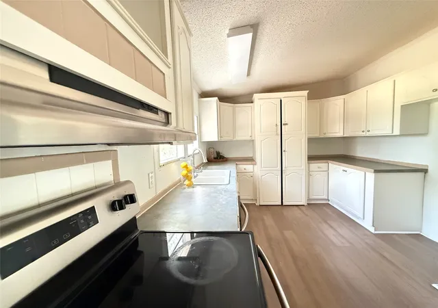Photo 4 of Manufactured home for sale at 279 Vz County Road 3849, Wills Point, TX 75169 | MLS# 21356130 | Listing updated on 2026-10-05