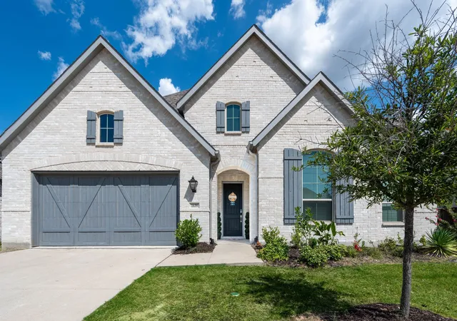 Photo 3 of Single family home for sale at 1639 Salvatore Ln, Rockwall, TX 75032 | MLS# 21356041 | Listing updated on 2026-09-18