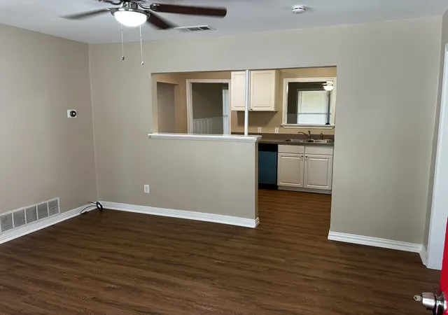 Photo 2 of Single family home for sale at 319 E Holley St, Mesquite, TX 75149 | MLS# 21356232 | Listing updated on 2026-08-11