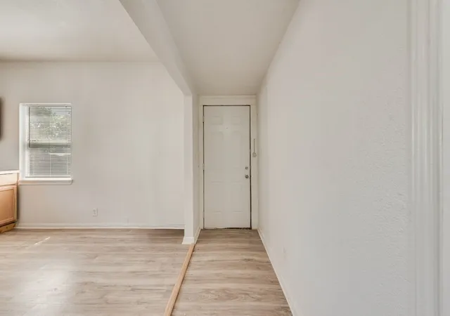 Photo 3 of Multi family home for sale at 5004 E Side Ave, Dallas, TX 75214 | MLS# 21356233 | Listing updated on 2026-08-11