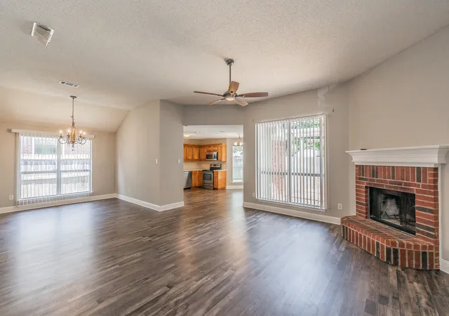 Photo 3 of Sale Pending at 904 Parkhill Dr, Mansfield, TX 76063 | MLS# 21355005 | Listing updated on 2026-09-02