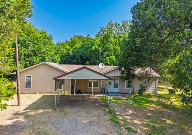 Photo 1 of Single family home for sale at 4666 Fm 1569, Farmersville, TX 75442 | MLS# 21356331 | Listing updated on 2026-09-16