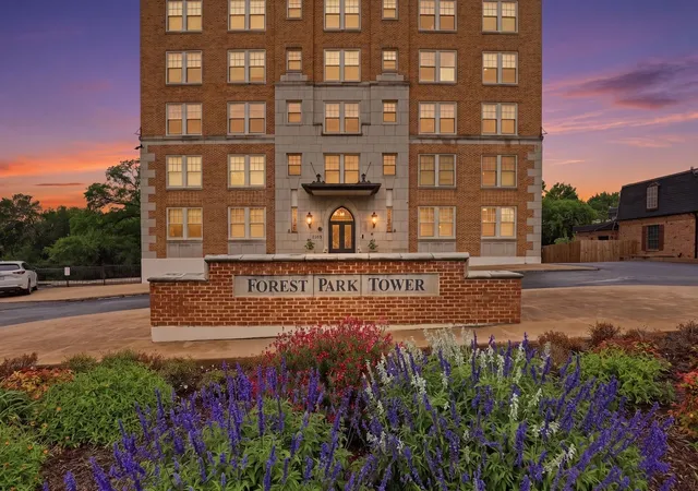 Photo 3 of Condo for sale at 2306 Park Pl Ave #10C, Fort Worth, TX 76110 | MLS# 21356256 | Listing updated on 2026-09-25