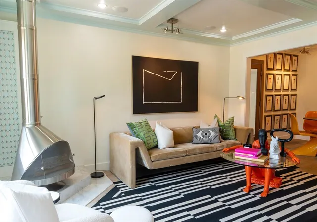 Photo 3 of Single family home for sale at 4231 Merrell Rd, Dallas, TX 75229 | MLS# 21356325 | Listing updated on 2026-08-12