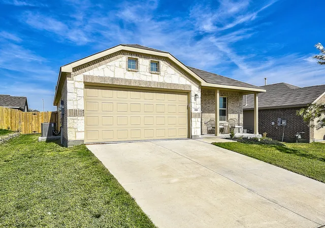 Photo 2 of Single family home for sale at 336 Dry Canyon Wy, Haslet, TX 76052 | MLS# 21356069 | Listing updated on 2026-08-20