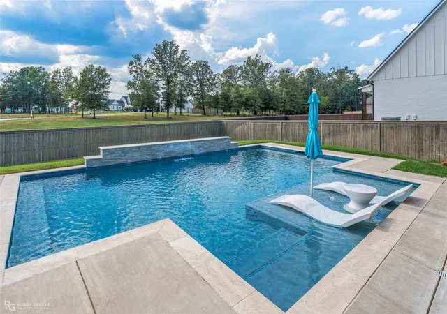 Photo 2 of Single family home for sale at 10942 Whispering Path Dr, Shreveport, LA 71106 | MLS# 21356270 | Listing updated on 2026-09-27