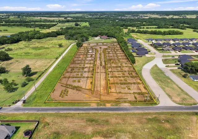 Photo 2 of Land for sale at Tbd Pearce Meadows, Pottsboro, TX 75076 | MLS# 21353684 | Listing updated on 2026-10-01