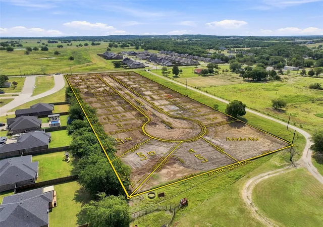 Photo 4 of Land for sale at Tbd Pearce Meadows, Pottsboro, TX 75076 | MLS# 21353684 | Listing updated on 2026-10-01
