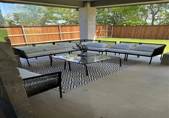Photo 3 of Single family home for sale at 197 Western Wy, Waxahachie, TX 75165 | MLS# 21356451 | Listing updated on 2026-08-12