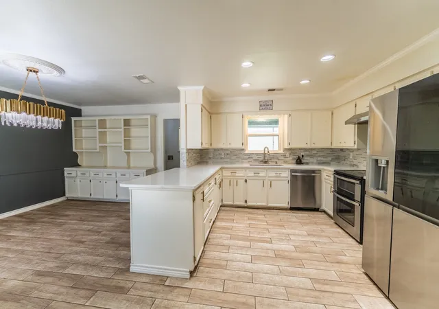 Photo 4 of Single family home for sale at 316 Woodcrest Cir, Sulphur Springs, TX 75482 | MLS# 21354894 | Listing updated on 2026-09-18