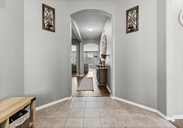 Photo 3 of Single family home for sale at 227 Hackney St, Waxahachie, TX 75165 | MLS# 21356406 | Listing updated on 2026-09-28