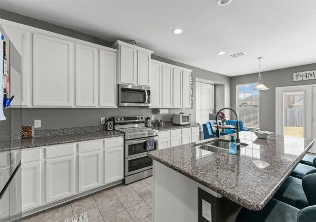 Photo 4 of Single family home for sale at 227 Hackney St, Waxahachie, TX 75165 | MLS# 21356406 | Listing updated on 2026-09-28