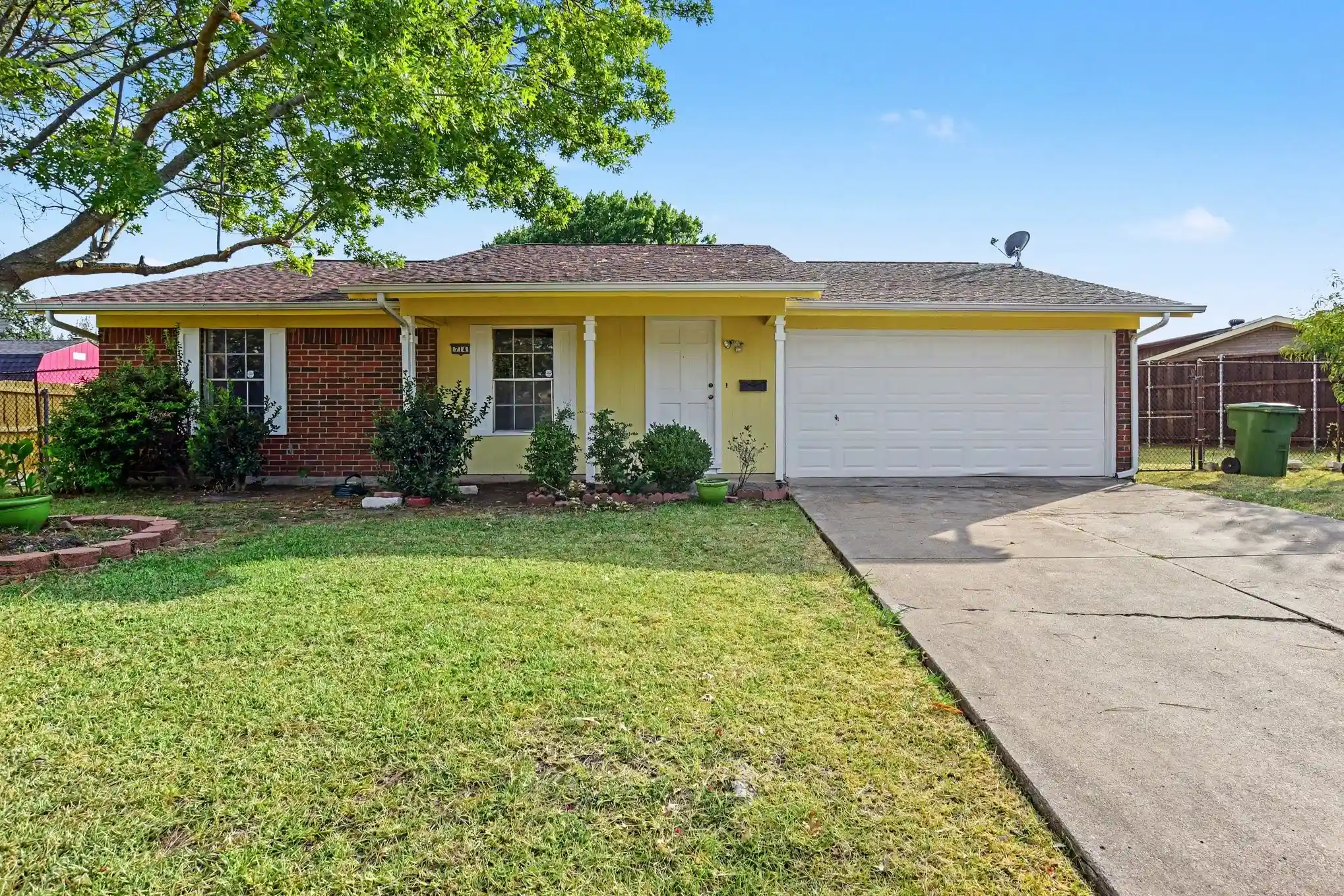 Photo 1 of Single family home for sale at 714 Trend Dr, Garland, TX 75043 | MLS# 21350441 | Listing updated on 2026-10-24