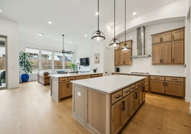 Photo 1 of Single family home for sale at 4108 Fall Aster Wy, Aubrey, TX 76227 | MLS# 21356588 | Listing updated on 2026-08-11
