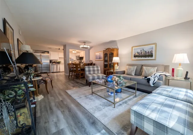 Photo 3 of Sale Pending at 5234 Fleetwood Oaks Ave #119, Dallas, TX 75235 | MLS# 21356501 | Listing updated on 2026-08-31