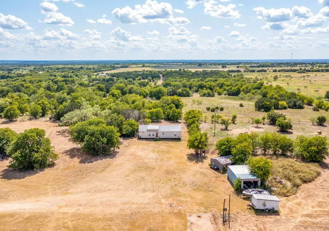 Photo 3 of Manufactured home for sale at 575 Hcr 1231, Whitney, TX 76692 | MLS# 21340726 | Listing updated on 2026-08-12
