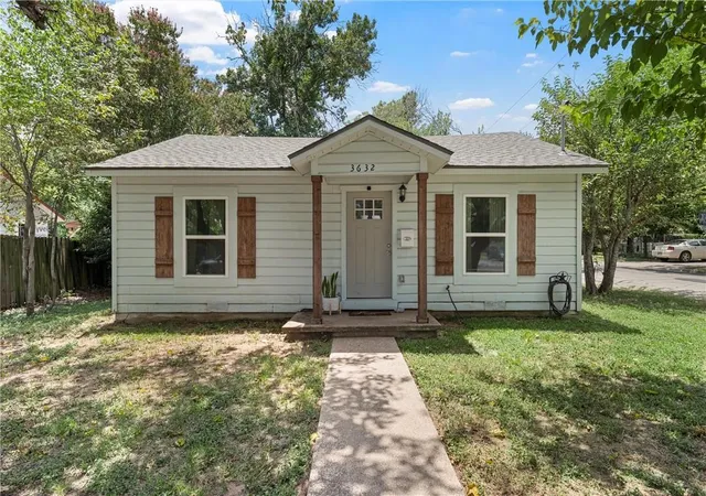 Photo 1 of Single family home for sale at 3632 N 22nd St, Waco, TX 76708 | MLS# 21356727 | Listing updated on 2026-08-12