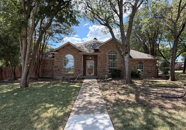 Photo 1 of Single family home for sale at 1307 Sequoia Dr, Grand Prairie, TX 75052 | MLS# 21356762 | Listing updated on 2026-08-11