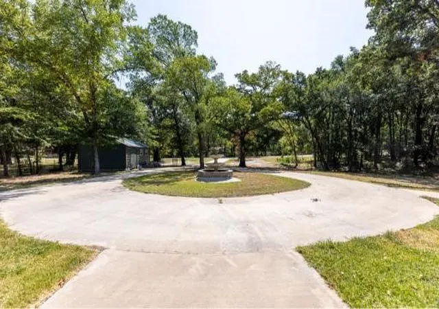 Photo 3 of Single family home for sale at 7320 County Road 3512, Quinlan, TX 75474 | MLS# 21356647 | Listing updated on 2026-08-11