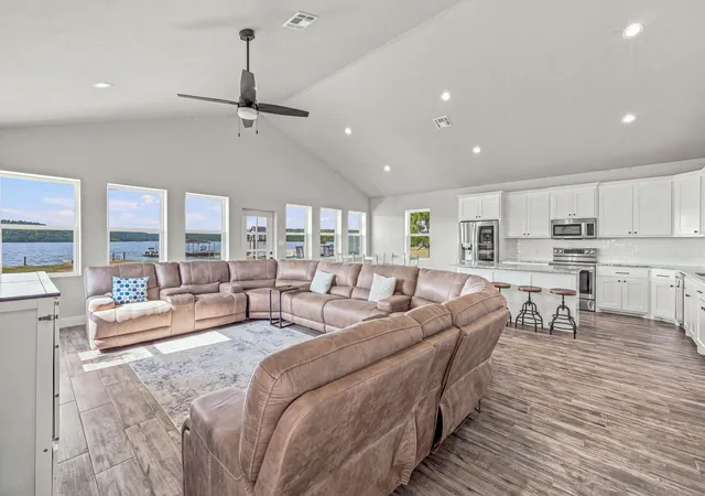Photo 1 of Single family home for sale at 17995 Pr 3004, Graham, TX 76450 | MLS# 21354779 | Listing updated on 2026-08-12