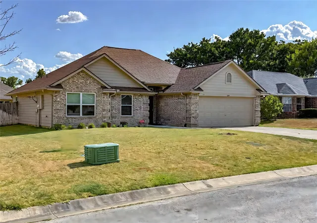 Photo 2 of Single family home for sale at 219 Quail Run, Aubrey, TX 76227 | MLS# 21355368 | Listing updated on 2026-08-13