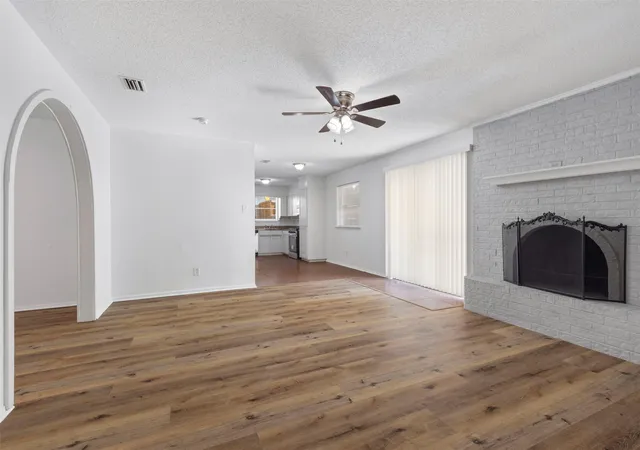 Photo 3 of Single family home for sale at 2020 Fordham Ln, Denton, TX 76201 | MLS# 21355819 | Listing updated on 2026-08-12