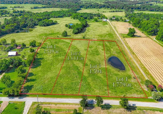Photo 1 of Land for sale at Lot 1 Nw Cr 0150, Ennis, TX 75119 | MLS# 21356662 | Listing updated on 2026-09-15