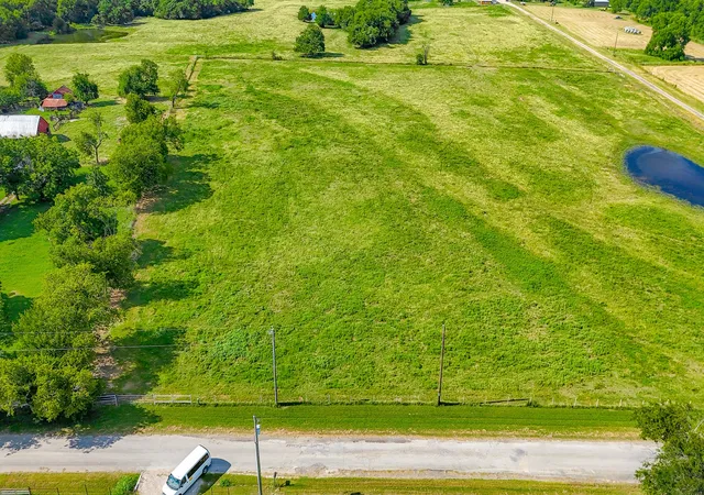 Photo 3 of Land for sale at Lot 2 Nw Cr 0150, Ennis, TX 75119 | MLS# 21356865 | Listing updated on 2026-09-15