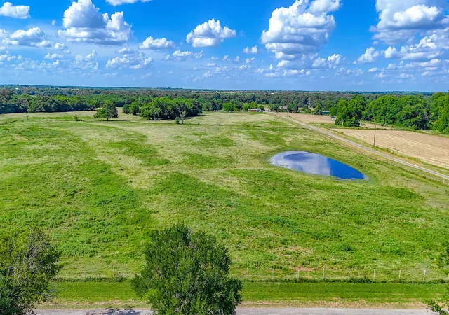 Photo 3 of Land for sale at Lot 3 Nw Cr 0150, Ennis, TX 75119 | MLS# 21356879 | Listing updated on 2026-09-15