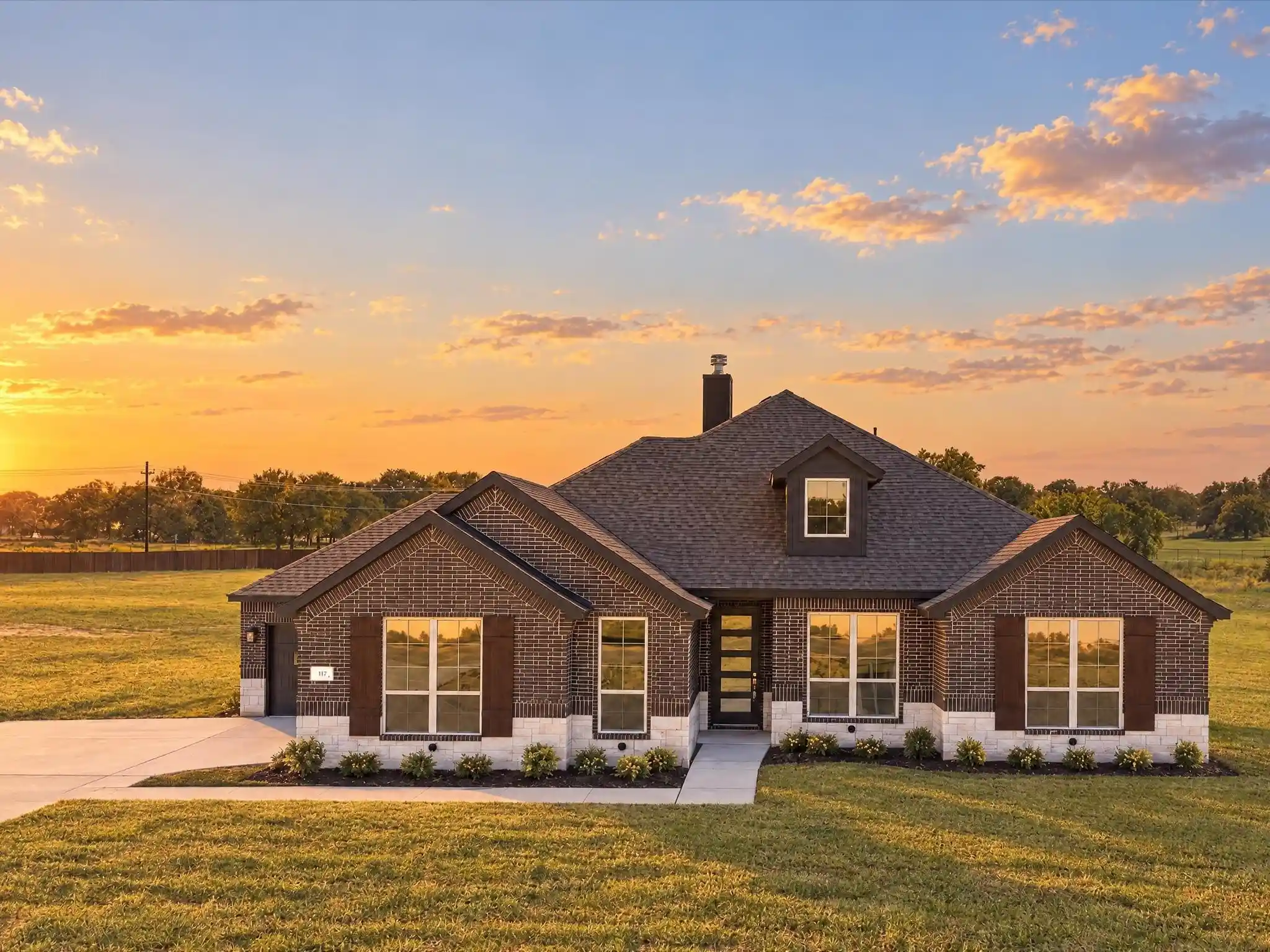 Single family home for sale at 113 Loveta Ln, Boyd, TX 76023 | MLS# 21356898