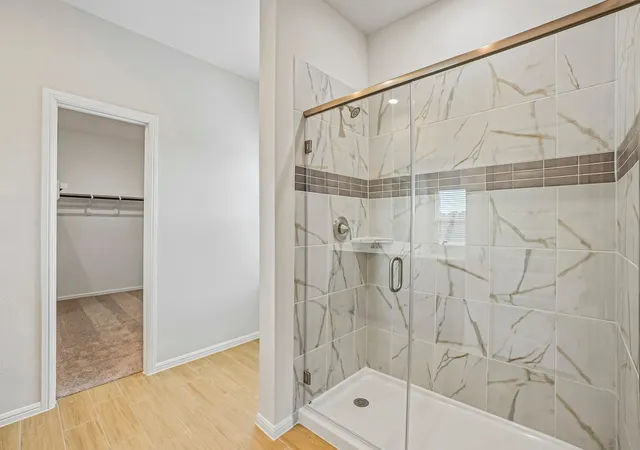 Photo 4 of Sale Pending at 3205 Royal Forest Dr, Denton, TX 76208 | MLS# 21345752 | Listing updated on 2026-08-20