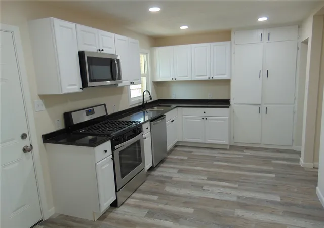 Photo 3 of Single family home for sale at 10135 San Juan Ave, Dallas, TX 75228 | MLS# 21347151 | Listing updated on 2026-09-04