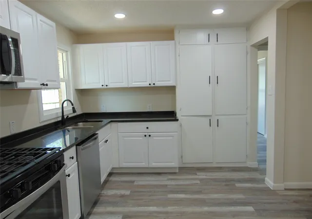 Photo 4 of Single family home for sale at 10135 San Juan Ave, Dallas, TX 75228 | MLS# 21347151 | Listing updated on 2026-09-04