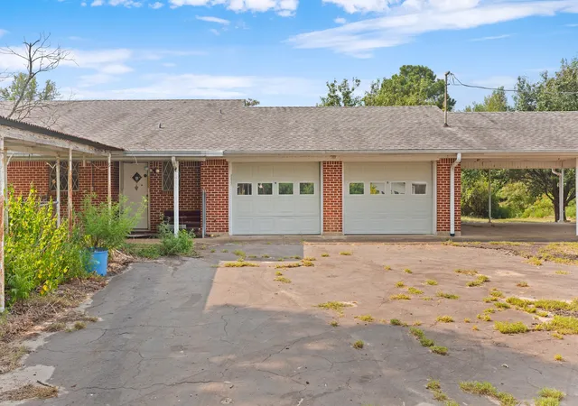 Photo 4 of House for sale at 3349 E State Hwy 154, Quitman, TX 75783 | MLS# 21356912 | Listing updated on 2026-08-12