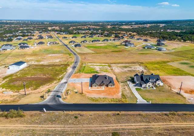 Photo 3 of Single family home for sale at 1016 Agnes Rd, Springtown, TX 76082 | MLS# 21357031 | Listing updated on 2026-09-28