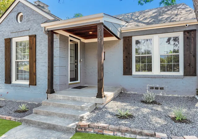 Photo 3 of Single family home for sale at 514 S Westmoreland Rd, Dallas, TX 75211 | MLS# 21357042 | Listing updated on 2026-08-20