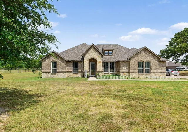 Photo 1 of Single family home for sale at 150 Private Road 7204, Wills Point, TX 75169 | MLS# 21355724 | Listing updated on 2026-08-12